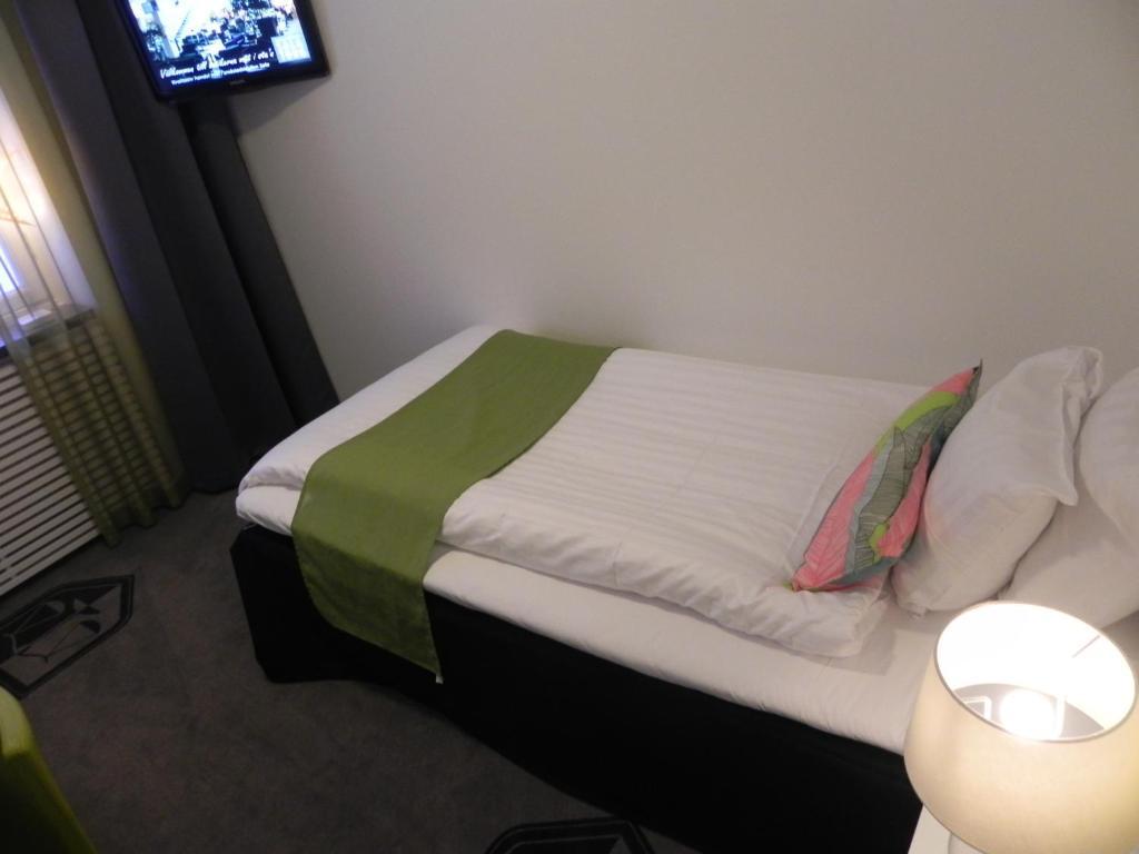 Hotell Tinget Sala Quarto foto